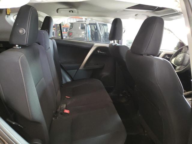 Photo 6 from auction – 2015 TOYOTA RAV4 XLE with VIN JTMRFREV7FD142409