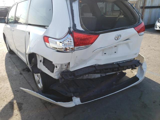 Photo 9 from auction – 2013 TOYOTA SIENNA LE with VIN 5TDKK3DC3DS335491