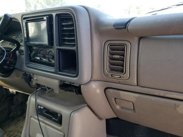 Photo 9 from auction – 2001 CHEVROLET SILVERADO with VIN 1GCHK23G91F161057
