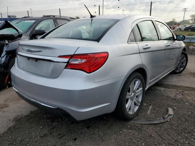 Photo 4 from auction – 2012 CHRYSLER 200 TOURIN with VIN 1C3CCBBB9CN278809