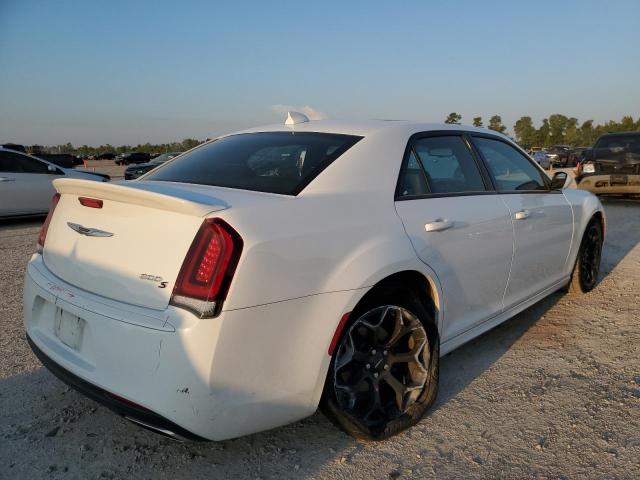 Photo 4 from auction – 2020 CHRYSLER 300 S with VIN 2C3CCABT1LH168560