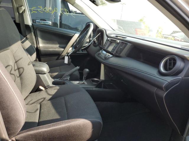 Photo 5 from auction – 2017 TOYOTA RAV4 XLE with VIN 2T3WFREV3HW387569