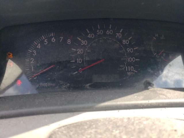 Photo 8 from auction – 2005 TOYOTA COROLLA CE with VIN 2T1BR32E15C558221