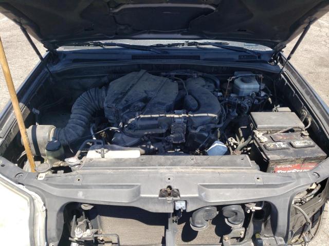 Photo 7 from auction – 2004 TOYOTA 4RUNNER SR with VIN JTEZU14R040034080