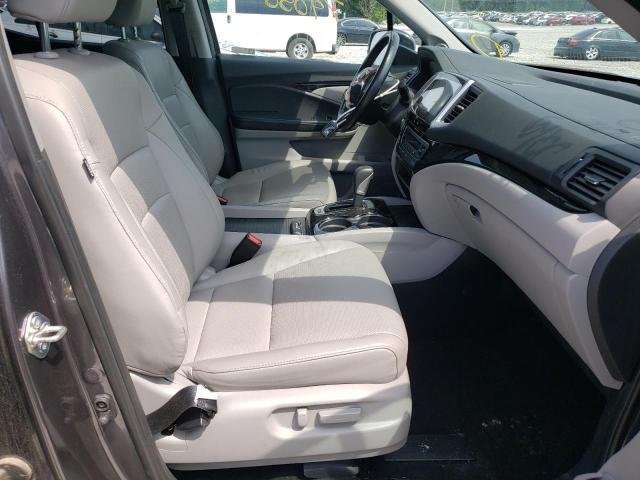 Photo 5 from auction – 2019 HONDA RIDGELINE with VIN 5FPYK3F74KB000470