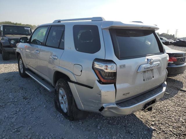 Photo 3 from auction – 2014 TOYOTA 4 RUNNER S with VIN JTEZU5JR6E5070565