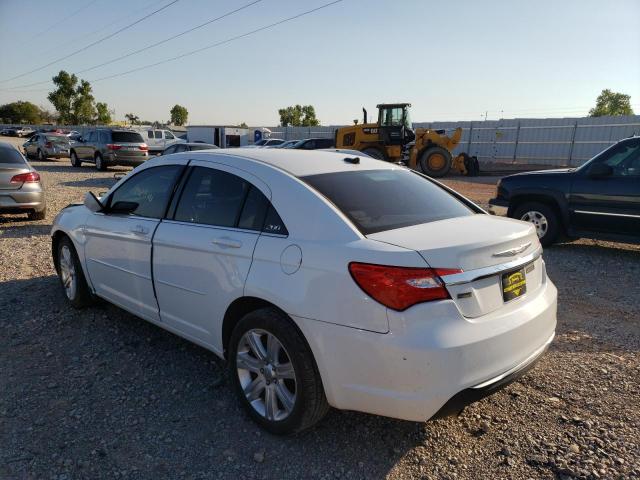 Photo 3 from auction – 2012 CHRYSLER 200 LX with VIN 1C3CCBAG8CN228402
