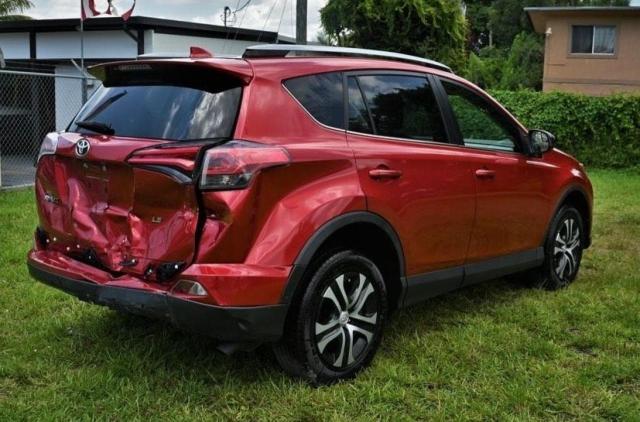 Photo 4 from auction – 2017 TOYOTA RAV4 LE with VIN JTMZFREV0HJ109837