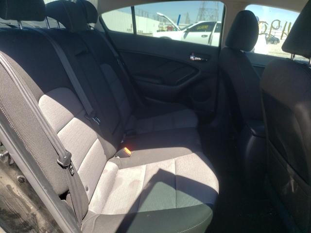 Photo 6 from auction – 2016 KIA FORTE EX with VIN KNAFX4A80G5554621