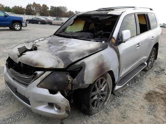 Photo 2 from auction – 2011 LEXUS LX 570 with VIN JTJHY7AX7B4058356