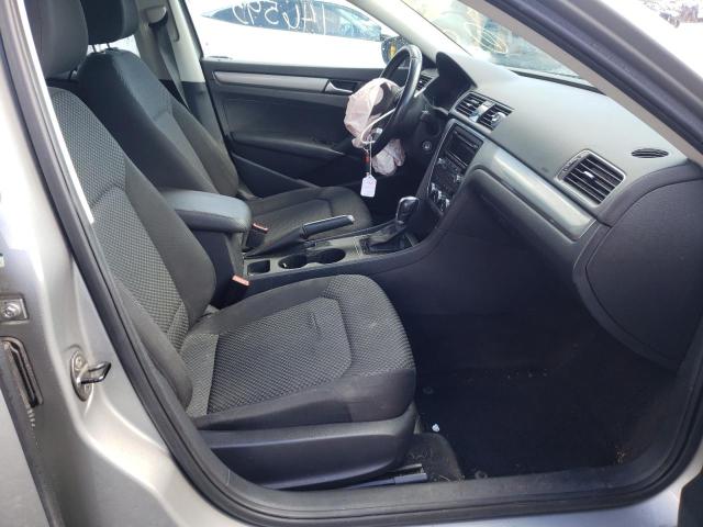 Photo 5 from auction – 2012 VOLKSWAGEN PASSAT S with VIN 1VWAH7A38CC041541
