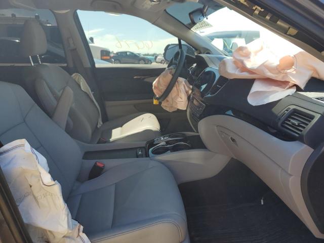 Photo 5 from auction – 2021 HONDA PILOT TOUR with VIN 5FNYF6H62MB056283