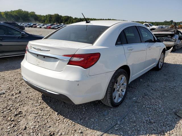 Photo 4 from auction – 2013 CHRYSLER 200 TOURIN with VIN 1C3CCBBB9DN513937