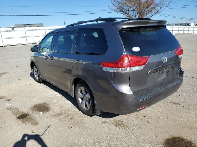 Photo 3 from auction – 2014 TOYOTA SIENNA LE with VIN 5TDKK3DC3ES465854