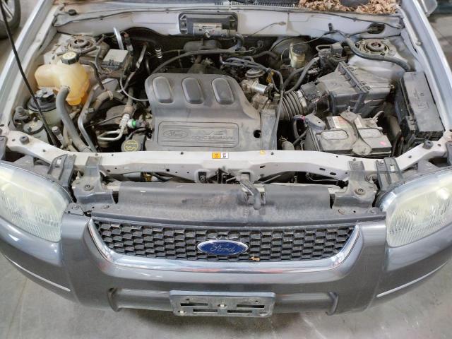 Photo 7 from auction – 2004 FORD ESCAPE XLT with VIN 1FMYU93174KB63752