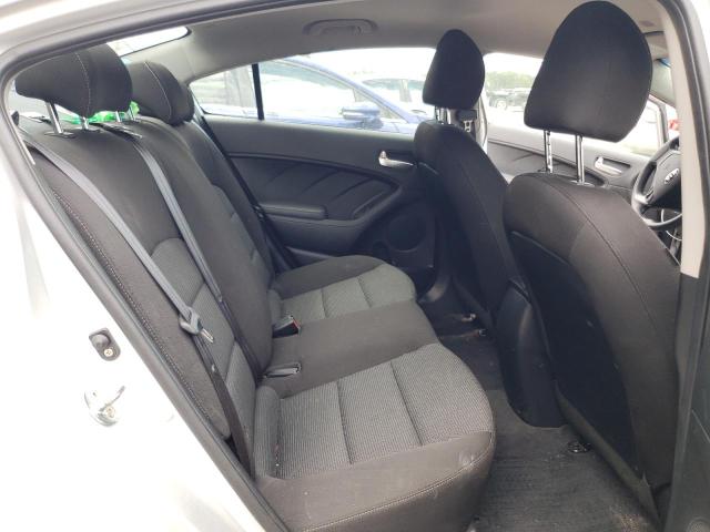 Photo 6 from auction – 2018 KIA FORTE LX with VIN 3KPFK4A74JE168370
