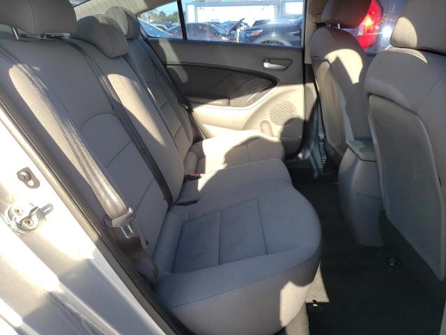 Photo 6 from auction – 2018 KIA FORTE LX with VIN 3KPFK4A70JE278543