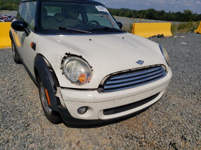 Photo 9 from auction – 2009 MINI COOPER with VIN WMWMF33519TW78385