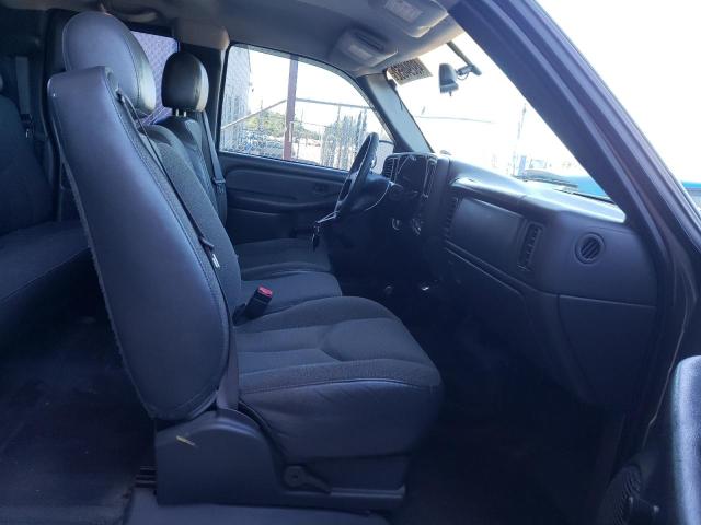 Photo 5 from auction – 2003 CHEVROLET SILVERADO with VIN 2GCEK19V731142701