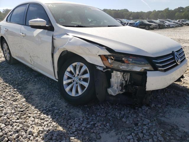 Photo 9 from auction – 2015 VOLKSWAGEN PASSAT S with VIN 1VWAT7A37FC022028