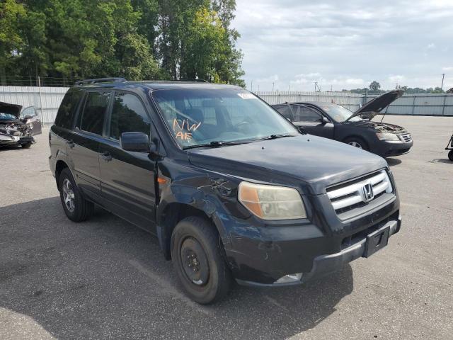 HONDA PILOT EXL 2007 with VIN 5FNYF185X7B015575 - Photo from auction