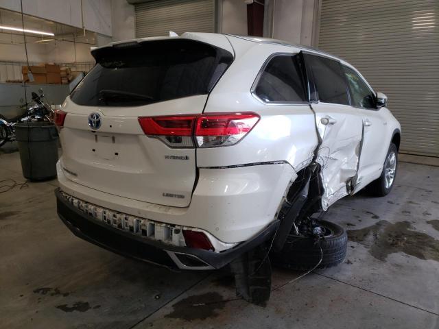 Photo 4 from auction – 2017 TOYOTA HIGHLANDER with VIN 5TDDGRFH0HS032972