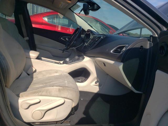 Photo 5 from auction – 2015 CHRYSLER 200 LIMITE with VIN 1C3CCCAB9FN595212