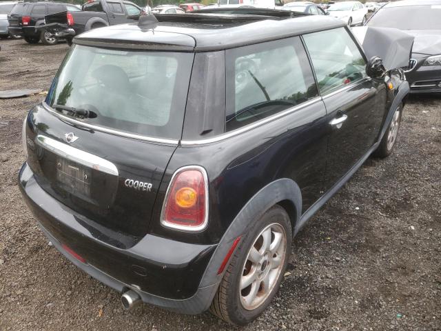 Photo 4 from auction – 2009 MINI COOPER with VIN WMWMF33549TU74485