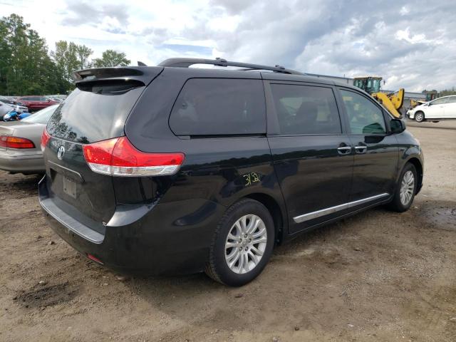 Photo 4 from auction – 2013 TOYOTA SIENNA XLE with VIN 5TDYK3DC4DS321545