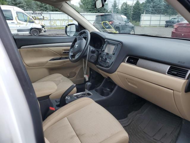Photo 5 from auction – 2016 MITSUBISHI OUTLANDER with VIN JA4AZ3A30GZ007132