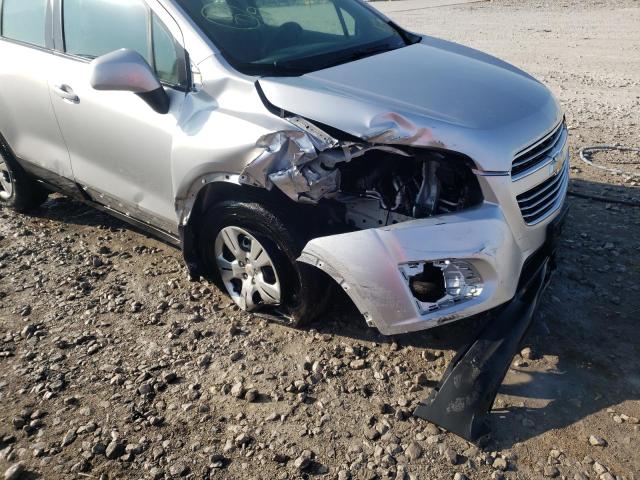 Photo 9 from auction – 2016 CHEVROLET TRAX LS with VIN KL7CJKSB2GB659584