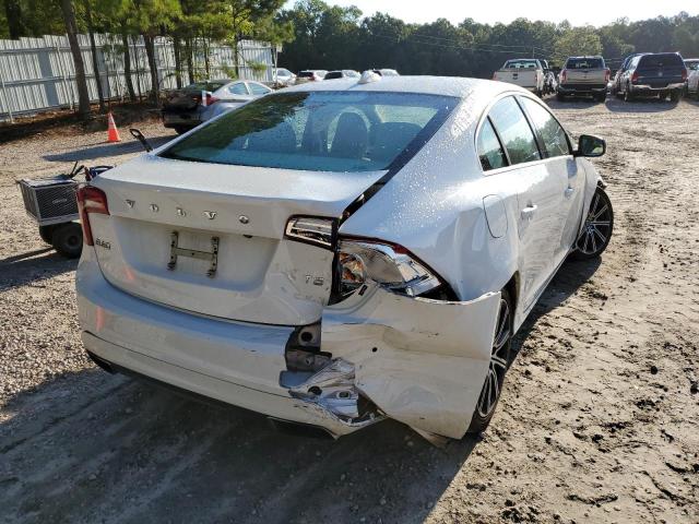 Photo 4 from auction – 2015 VOLVO S60 PLATIN with VIN YV140MFM0F2353168