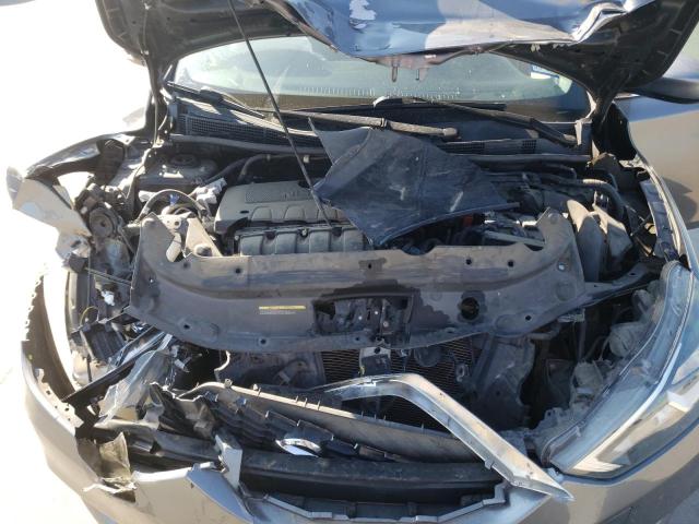 Photo 7 from auction – 2016 NISSAN SENTRA S with VIN 3N1AB7AP1GL681174