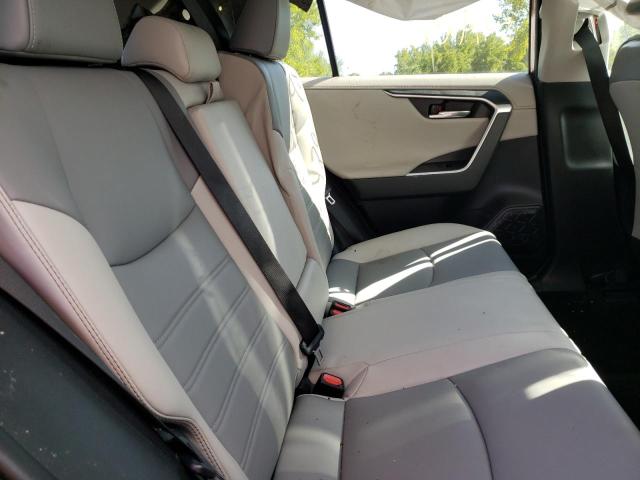 Photo 6 from auction – 2019 TOYOTA RAV4 LIMIT with VIN 2T3DWRFV9KW013447