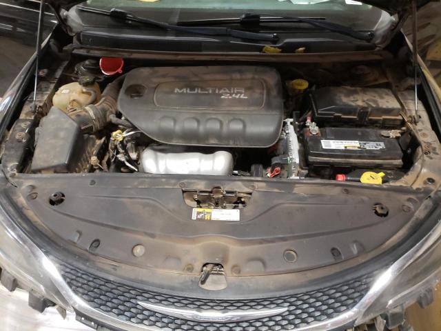 Photo 7 from auction – 2015 CHRYSLER 200 LIMITE with VIN 1C3CCCABXFN579956