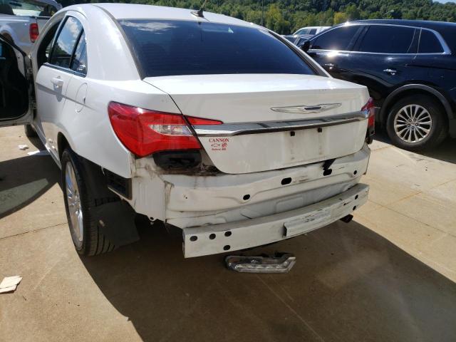 Photo 9 from auction – 2014 CHRYSLER 200 LX with VIN 1C3CCBAB4EN209885