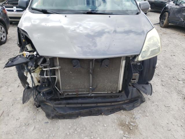 Photo 9 from auction – 2004 TOYOTA SIENNA XLE with VIN 5TDBA22C44S022014