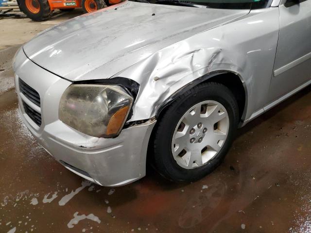Photo 9 from auction – 2005 DODGE MAGNUM SE with VIN 2D8FV48T85H570219