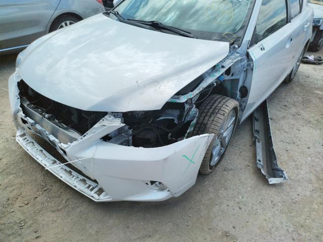 Photo 9 from auction – 2016 LEXUS CT 200 with VIN JTHKD5BH8G2275934