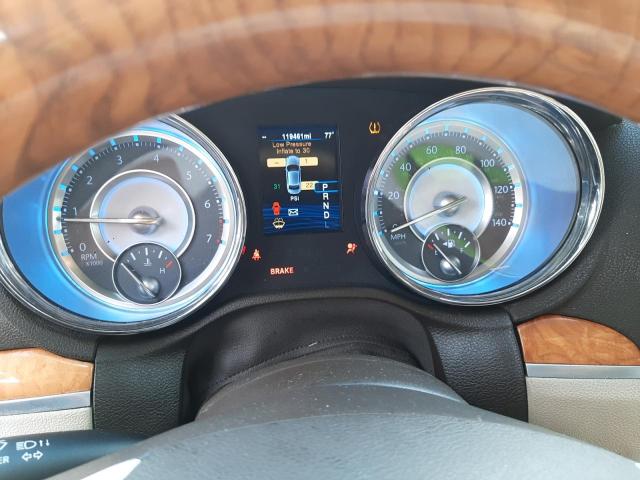 Photo 8 from auction – 2014 CHRYSLER 300C with VIN 2C3CCAKG3EH120435