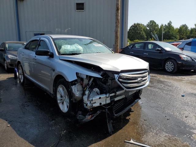 FORD TAURUS SE 2015 with VIN 1FAHP2D80FG142414 - Photo from auction