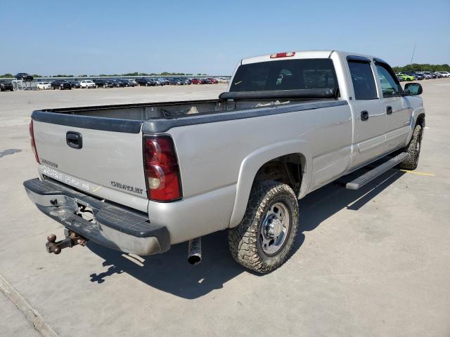 Photo 4 from auction – 2004 CHEVROLET SILVERADO with VIN 1GCHC23G14F176573