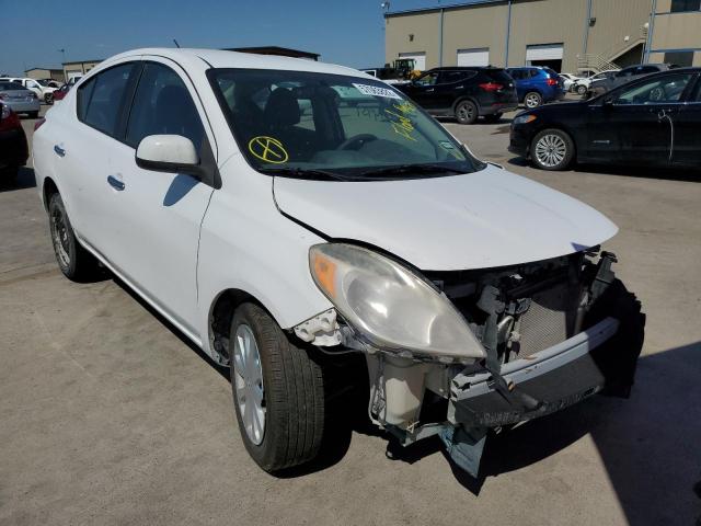 NISSAN VERSA S 2013 with VIN 3N1CN7AP5DL869675 - Photo from auction
