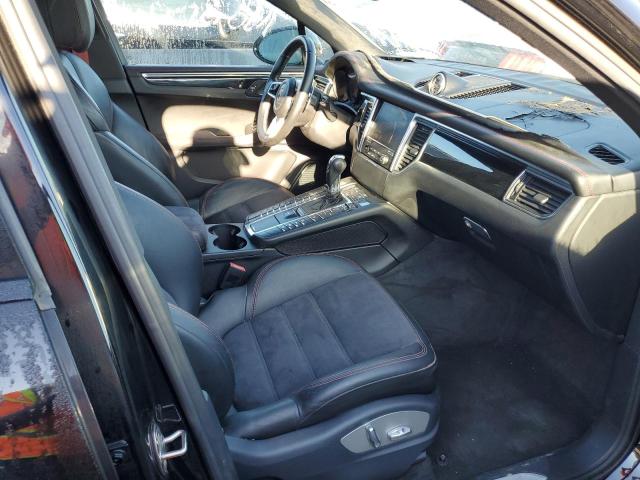 Photo 5 from auction – 2017 PORSCHE MACAN GTS with VIN WP1AG2A50HLB51788