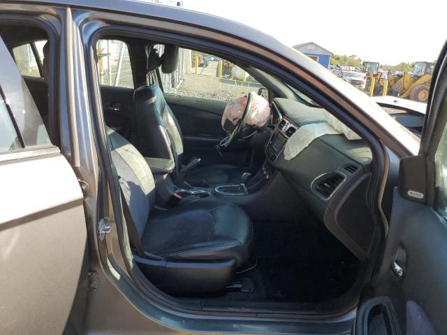 Photo 5 from auction – 2012 CHRYSLER 200 S with VIN 1C3CCBHG6CN178430