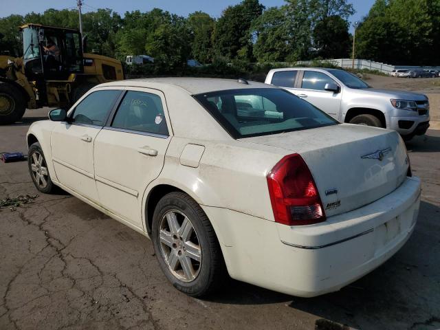 Photo 3 from auction – 2005 CHRYSLER 300 TOURIN with VIN 2C3JK53G85H684145