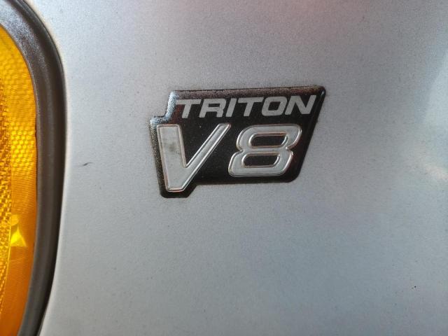 Photo 10 from auction – 2000 FORD ECONOLINE with VIN 1FTNS24L7YHB04529