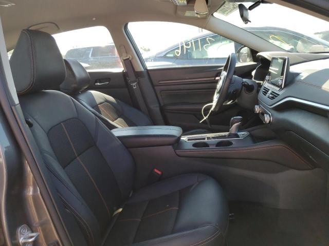 Photo 5 from auction – 2021 NISSAN ALTIMA SR with VIN 1N4BL4CV4MN392431
