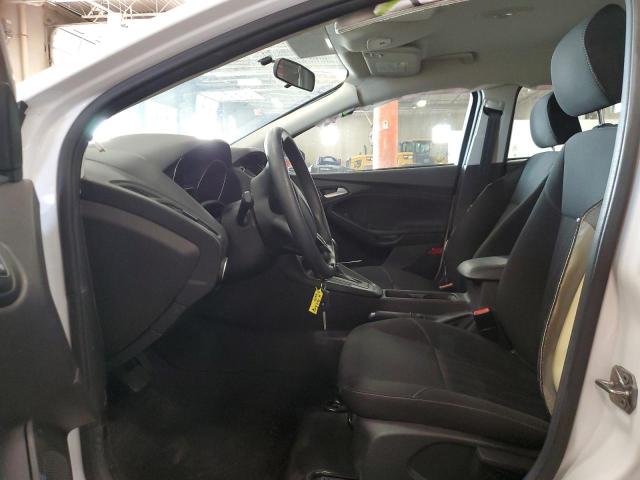 Photo 5 from auction – 2016 FORD FOCUS SE with VIN 1FADP3F2XGL387694