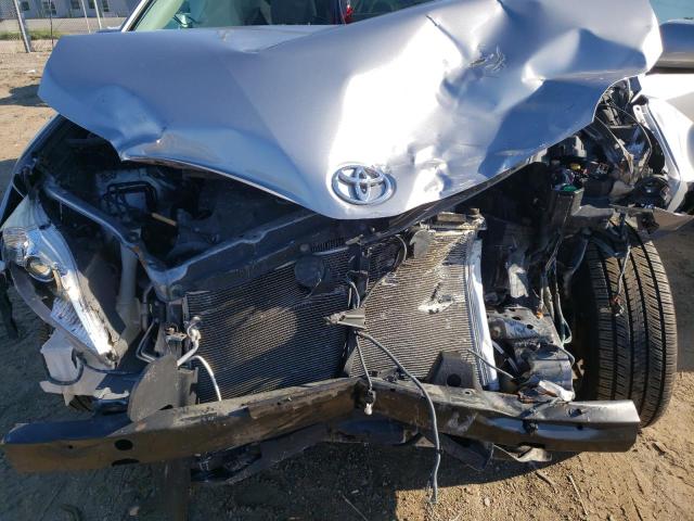 Photo 7 from auction – 2013 TOYOTA SIENNA LE with VIN 5TDKK3DC4DS392198